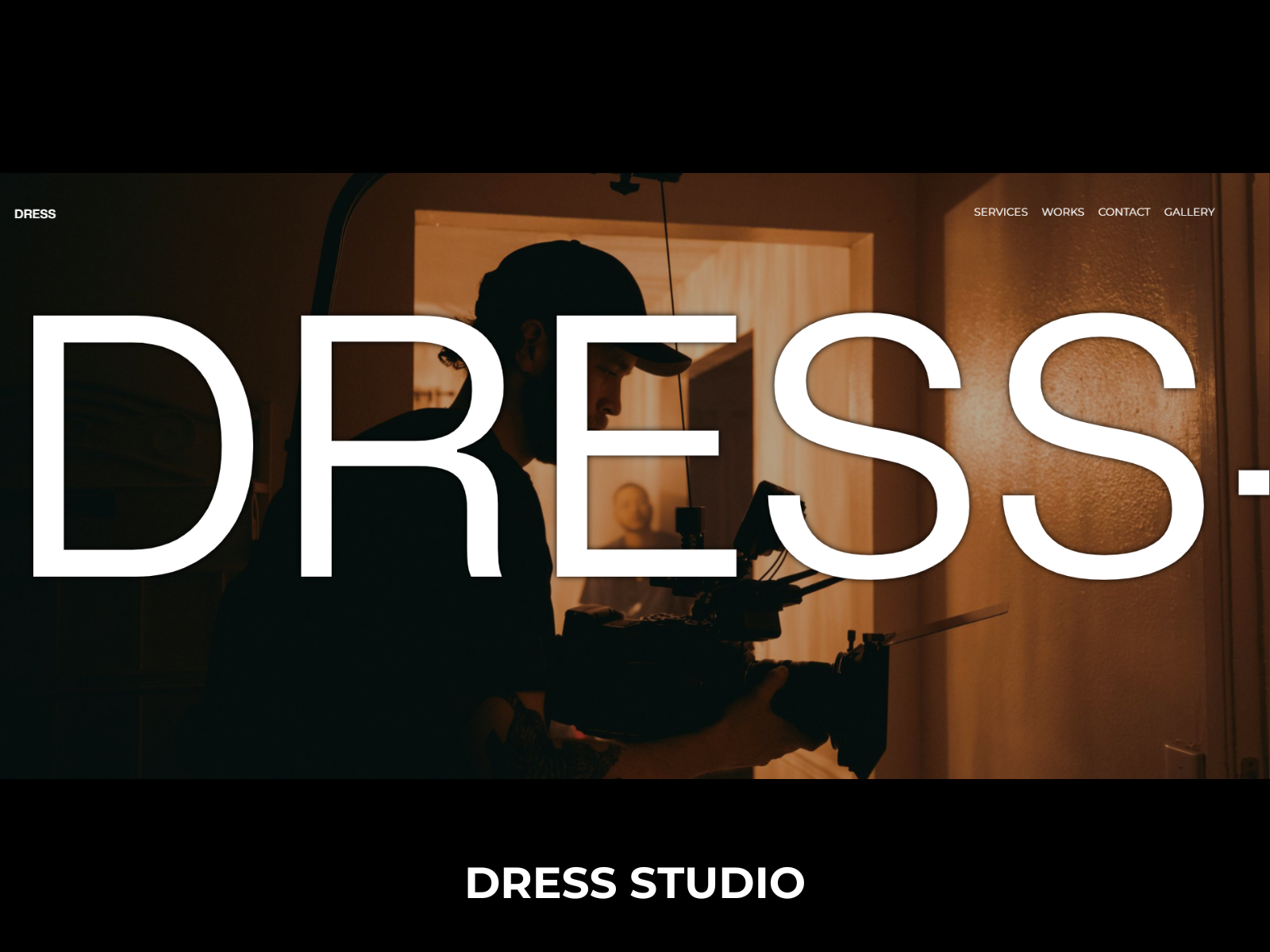 DRESS